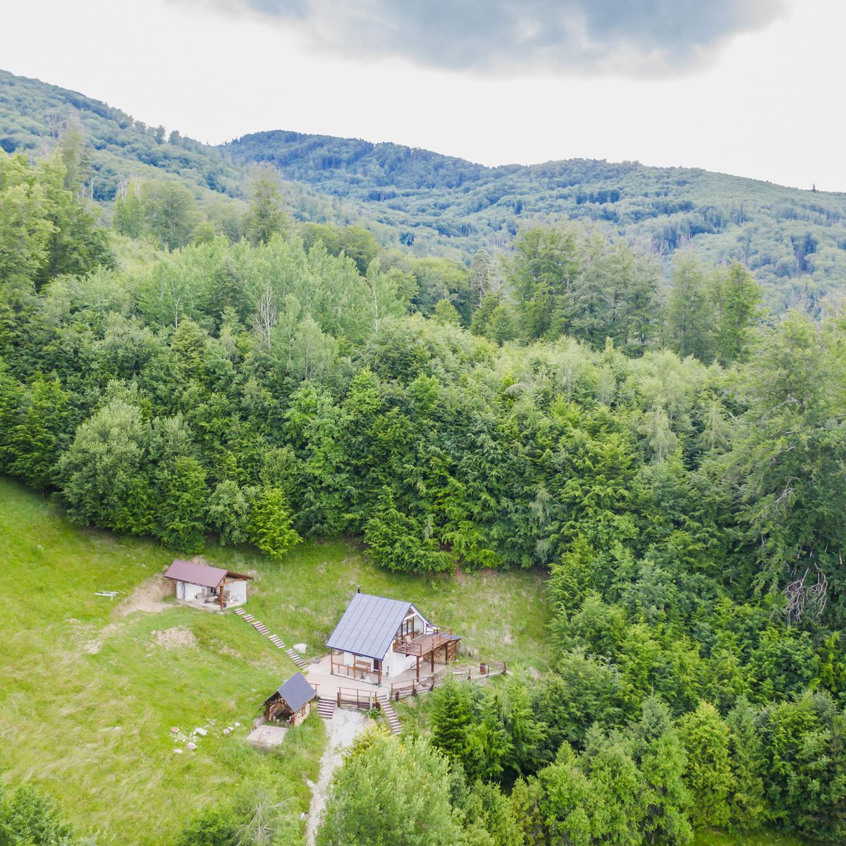 Panoráma lesov a hôr Muránskej planiny